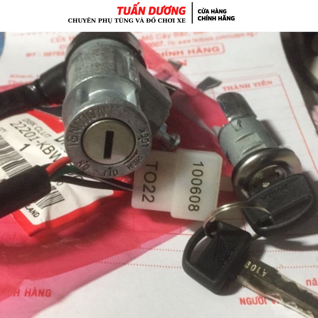 Bộ khóa gắn xe honda DREAM loại xịn ( cả bộ khóa cốp, khóa điện và 2 chìa khóa )