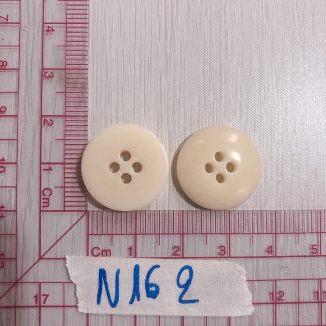 Combo 10 nút áo trắng trơn N160-162