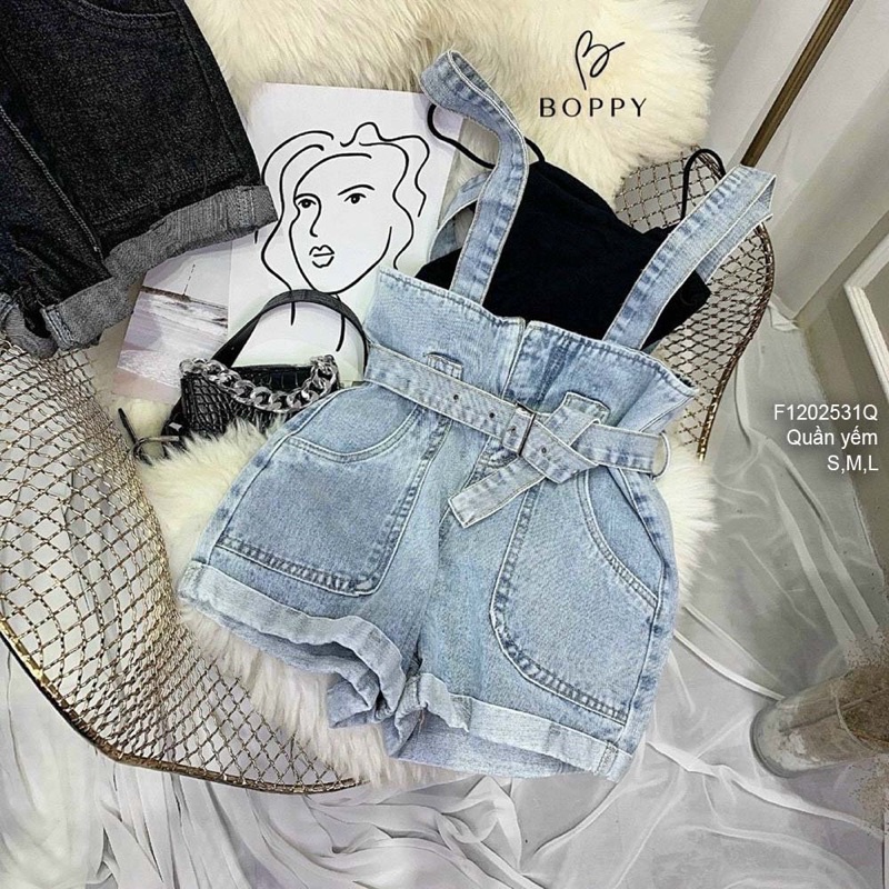 Quần short yếm thắt đai