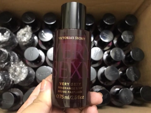 Xịt thơm Victoria’s Secret Very Sexy 250 ml
