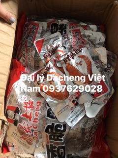 Cổ vịt nướng cay Dacheng