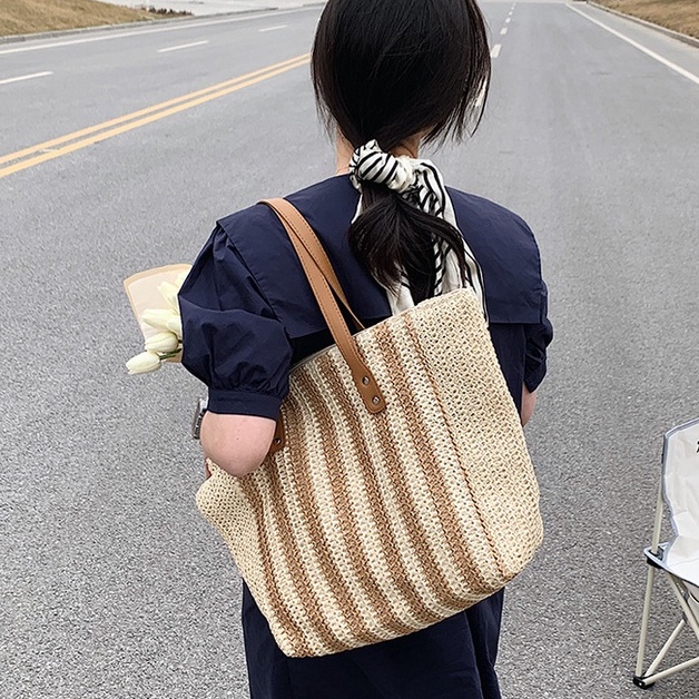 Túi cói tote đi biển đeo vai phong cách vintage mẫu mới 2023