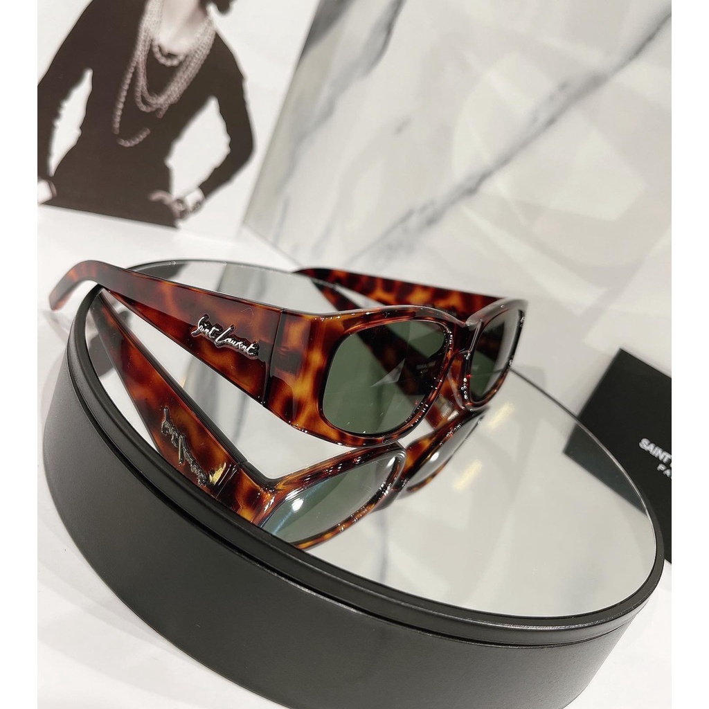 Kính mát nữ chính hãng YSL Saint Laurent - vẻ đẹp hoàn mỹ