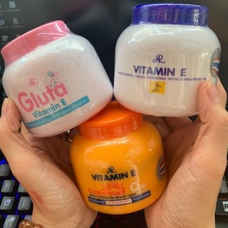 Kem Vitamin E Aron Q10 dưỡng ẩm chống nắng 200ml Thái Lan