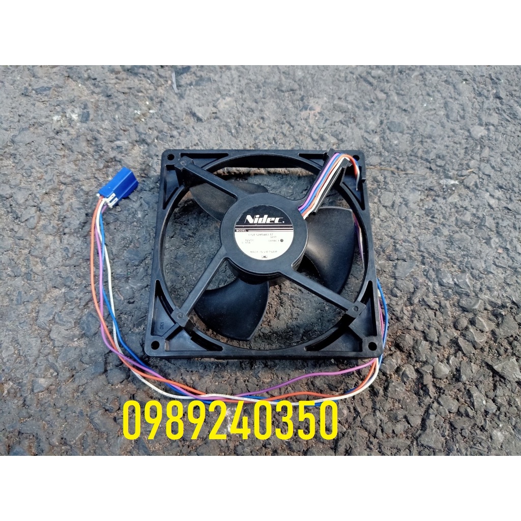 Quạt tủ lạnh Hitachi 12V 4 dây (vuông 12,5 x 12,5cm)