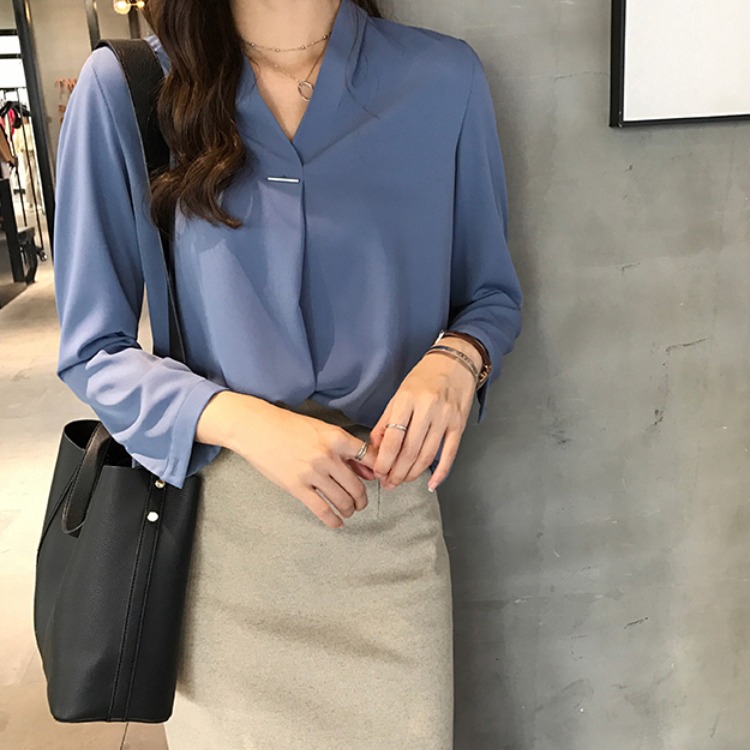 Áo sơ mi cổ V tay dài màu trơn thời trang cho nữ