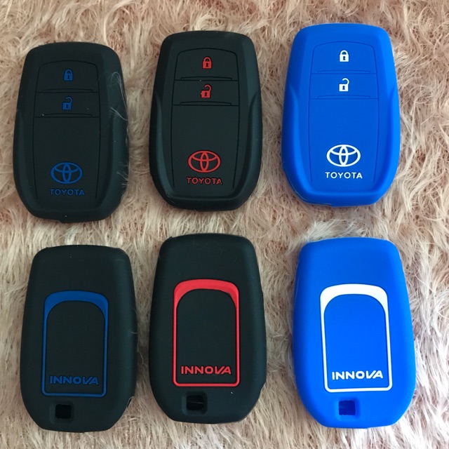 Bao silicone bảo vệ Chìa khoá smartkey thông minh Toyota Innova 2 phím