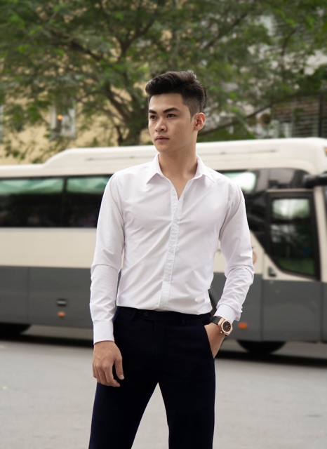 Sơ Mi Nam Dài Tay Màu Trăng chất lụa thái mịn mềm không nhăn đường chỉ may kĩ càng | BigBuy360 - bigbuy360.vn