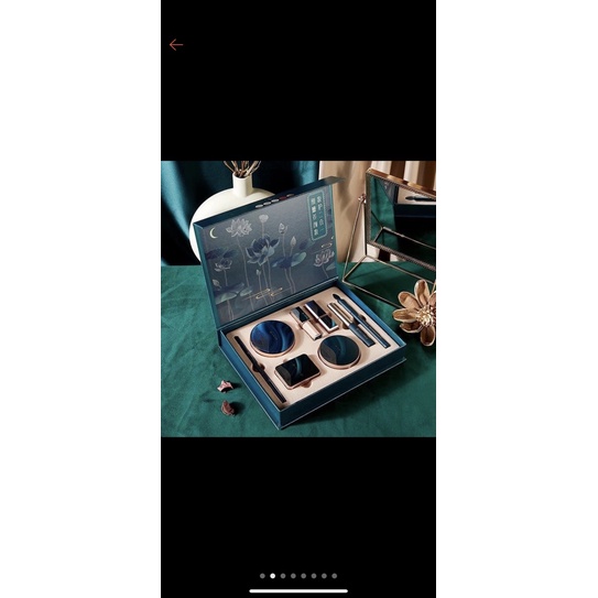 bộ trang điển cao cấp | BigBuy360 - bigbuy360.vn