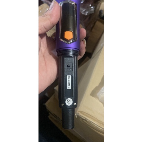 Bộ 02 Micro loa kéo Sóng UHF Set tần số thân kim loại tím cực hay