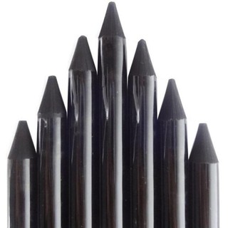 Chì than vẽ chân dung truyền thần