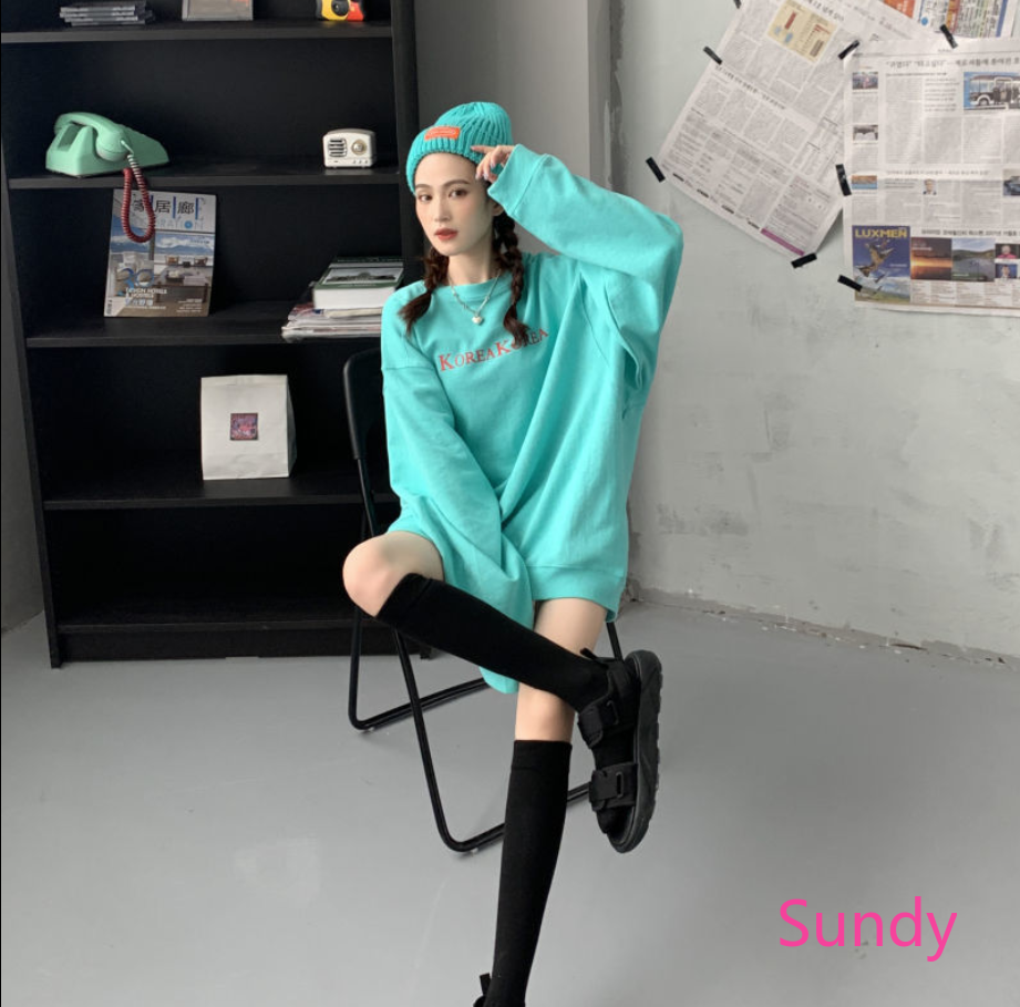 Áo dài tay dáng rộng cá tính cho nữ