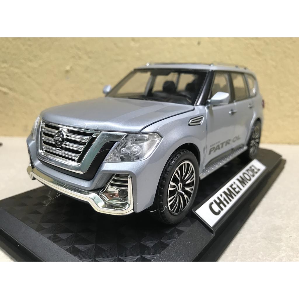 Mô hình xe Ô tô NISSAN PATROL 1:24