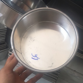 Khuôn tròn đế liền 16cm