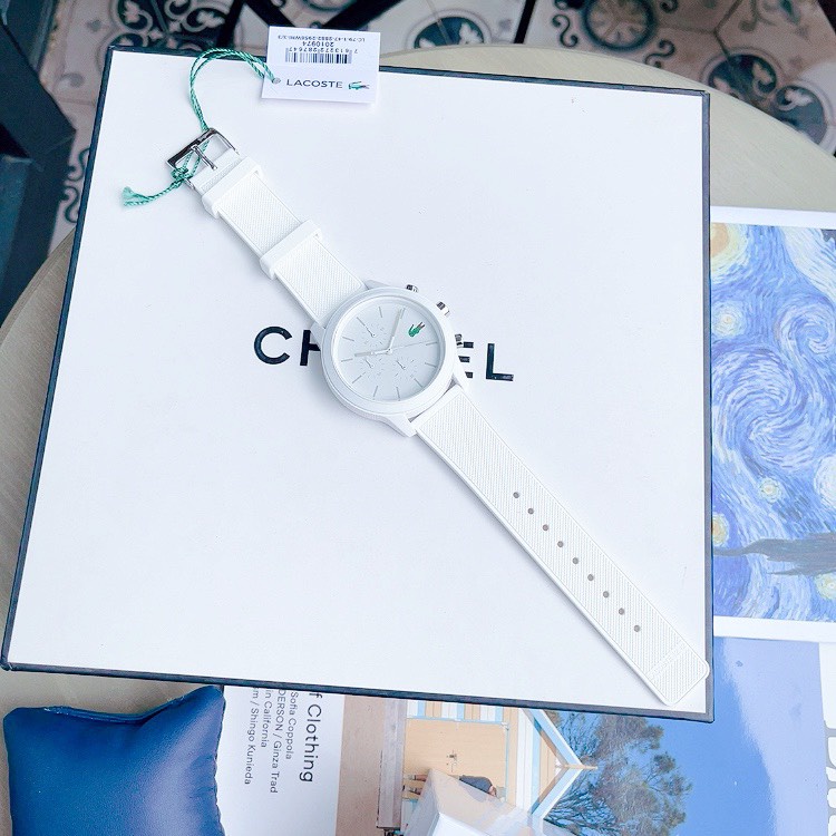 Đồng hồ Lacoste dây Sillicone màu trắng, 3 nút, 6 kim