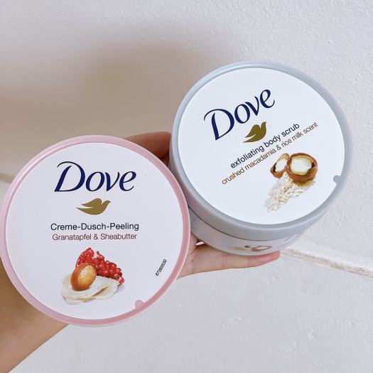 Kem Tẩy Tế Bào Chết Toàn Thân Mắc Ca & Sữa Gạo Dove Exfoliating Body Polish Crushed Macadamia & Rice Milk 225ml