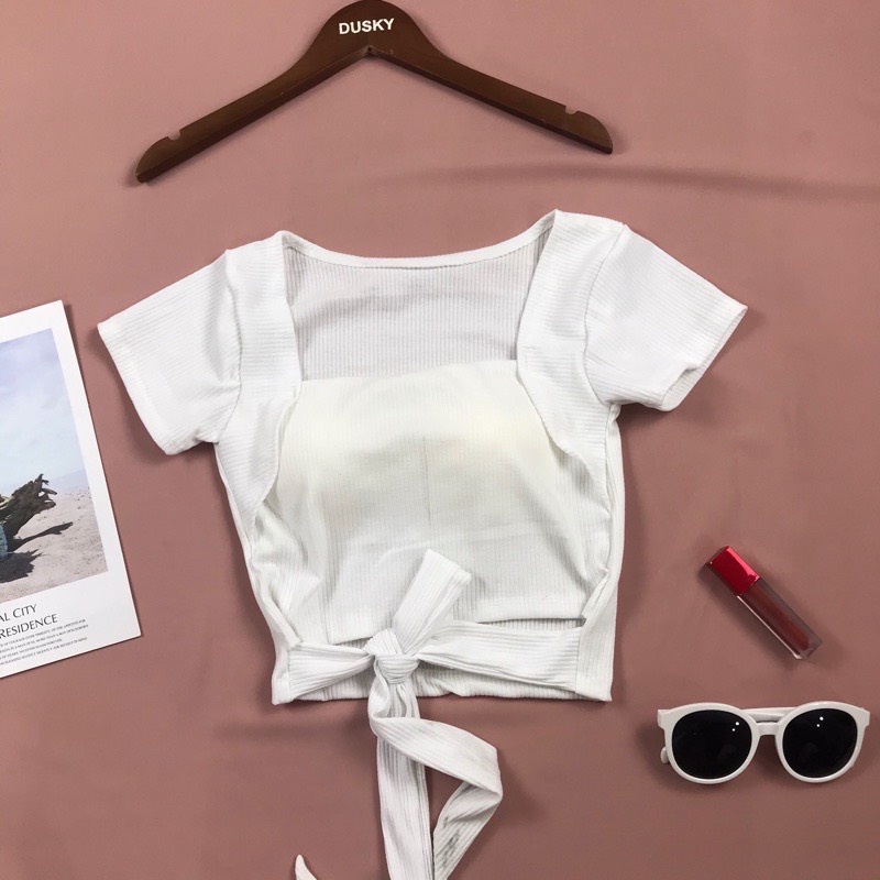 Áo croptop gân cột dây bụng, có mút ngực kiểu cổ vuông
