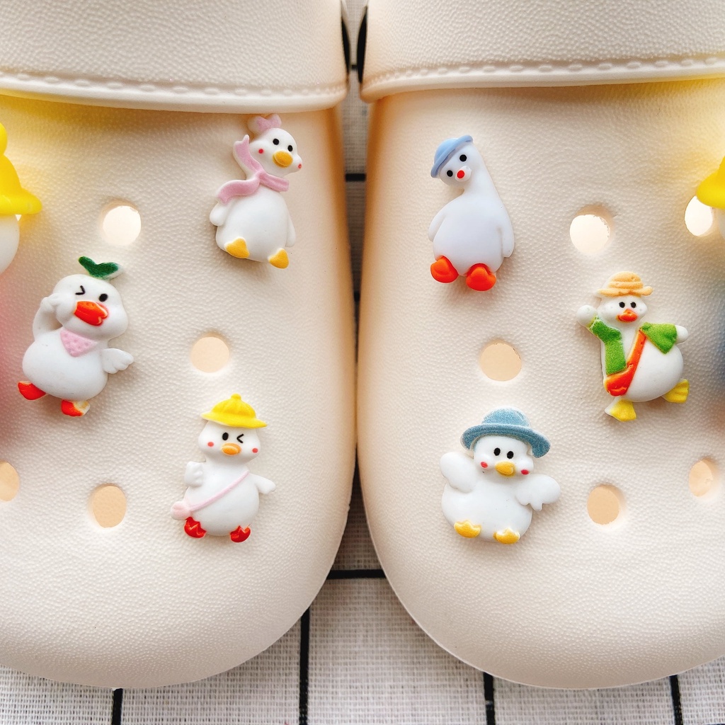 Set 8 Phụ Kiện Trang Trí Giày Crocs Hình Chú Vịt Vàng Đáng Yêu#Loạt Phim Hoạt Hình