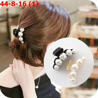 Kẹp tóc đính hạt trắng K44