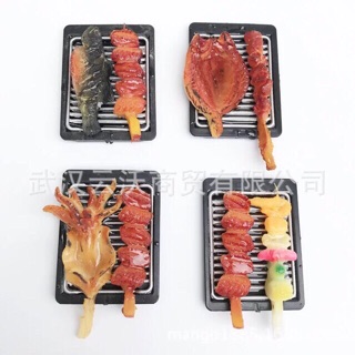 Mô hình đồ ăn cho bé và búp bê