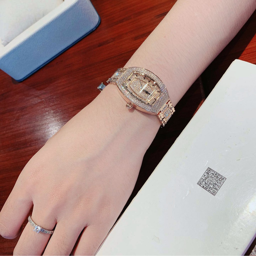 Đồng Hồ Nữ Davena Mặt Bầu Full Đá Rose Gold 34mm Authentic