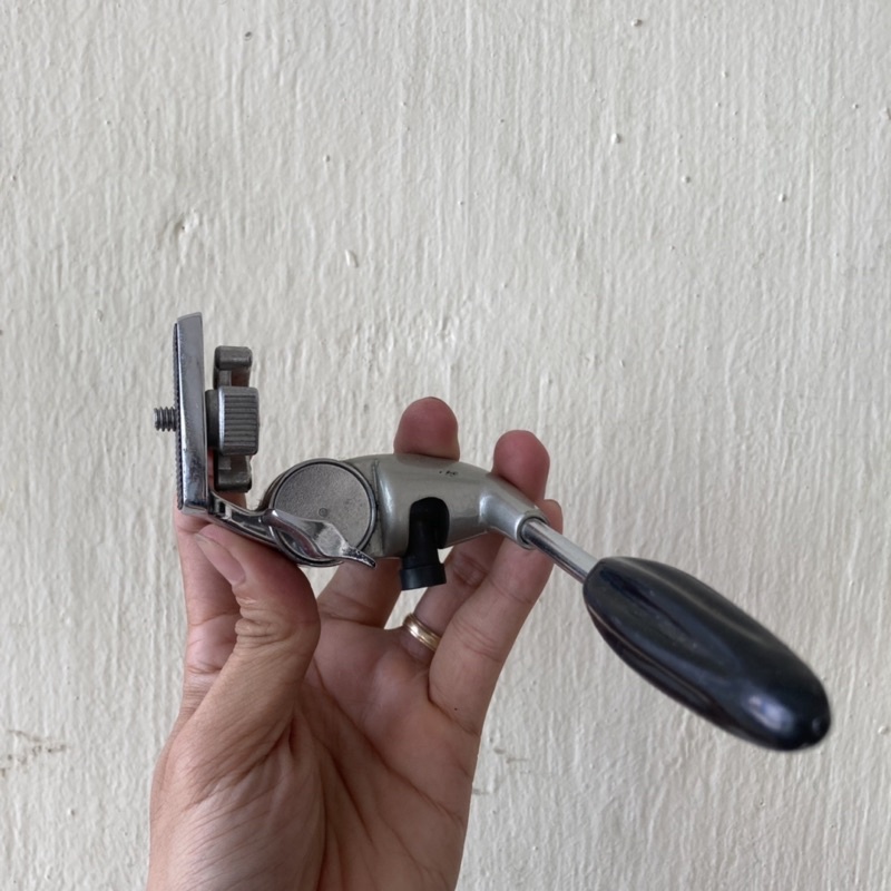 Đầu chân máy ảnh Sakura - Đầu chân inox Hakuba