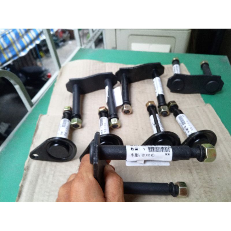 Thanh cùm nhíp Mitsubishi Pajero V31 V32 V33