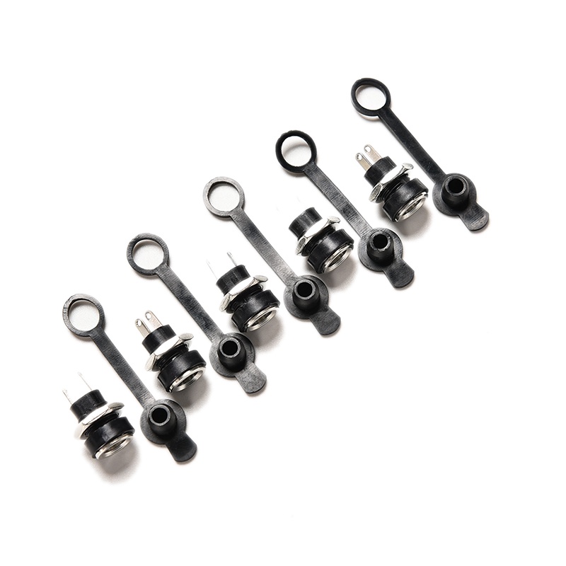 Ổ Cắm Điện Chống Nước 1 DC 5.5 x2.1mm