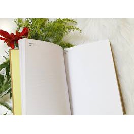Sổ Tay MinhLongBook : Một Ngày Không Có Tiếng Cười Là Một Ngày Lãng Phí (Gáy Vuông)