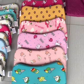 Gối cao su non cỡ trung ( không đẹp không lấy tiền)