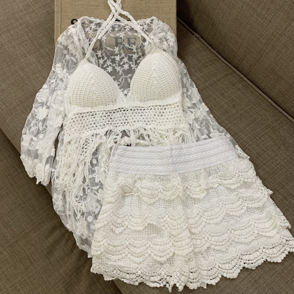 [Mã SKAMFSW175 giảm 10K đơn 50K] Ren 01-Set bikini ren 3 món đi biển - áo bra- quần sóc- áo choàng ( CÓ BÁN RỜI)