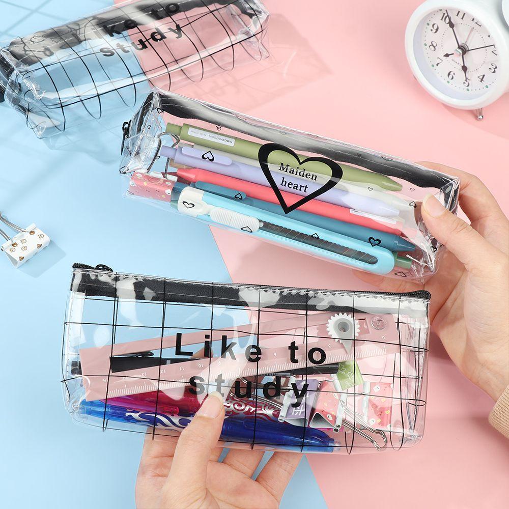 Túi Đựng Bút Họa Tiết Trái Tim Dễ Thương