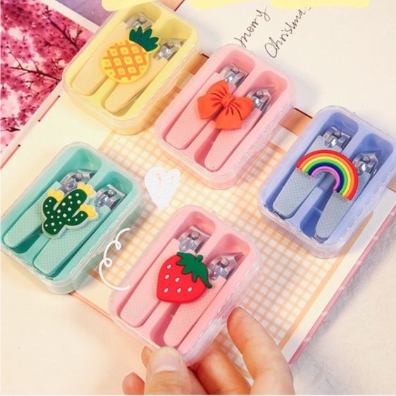 Bộ 2 Bấm Móng Tay Móng Chân Có Hộp Đựng Hoạt Hình Xinh Xắn