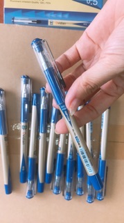 Bút nước M&G 11536