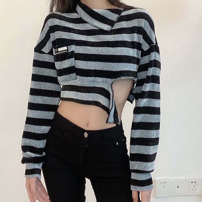 Áo croptop tay dài sọc ngang xám đen cổ cao eo lệch ulzzang