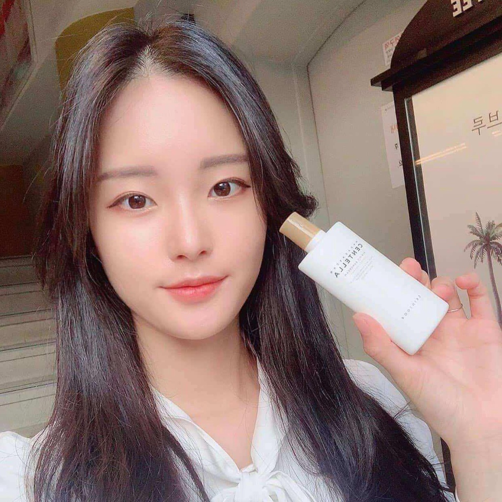 Chống nắng lành tính cho da mụn và da nhạy cảm Skin1004 Madagascar Centella Air-Fit SunCream PLUS SPF50+ PA++++