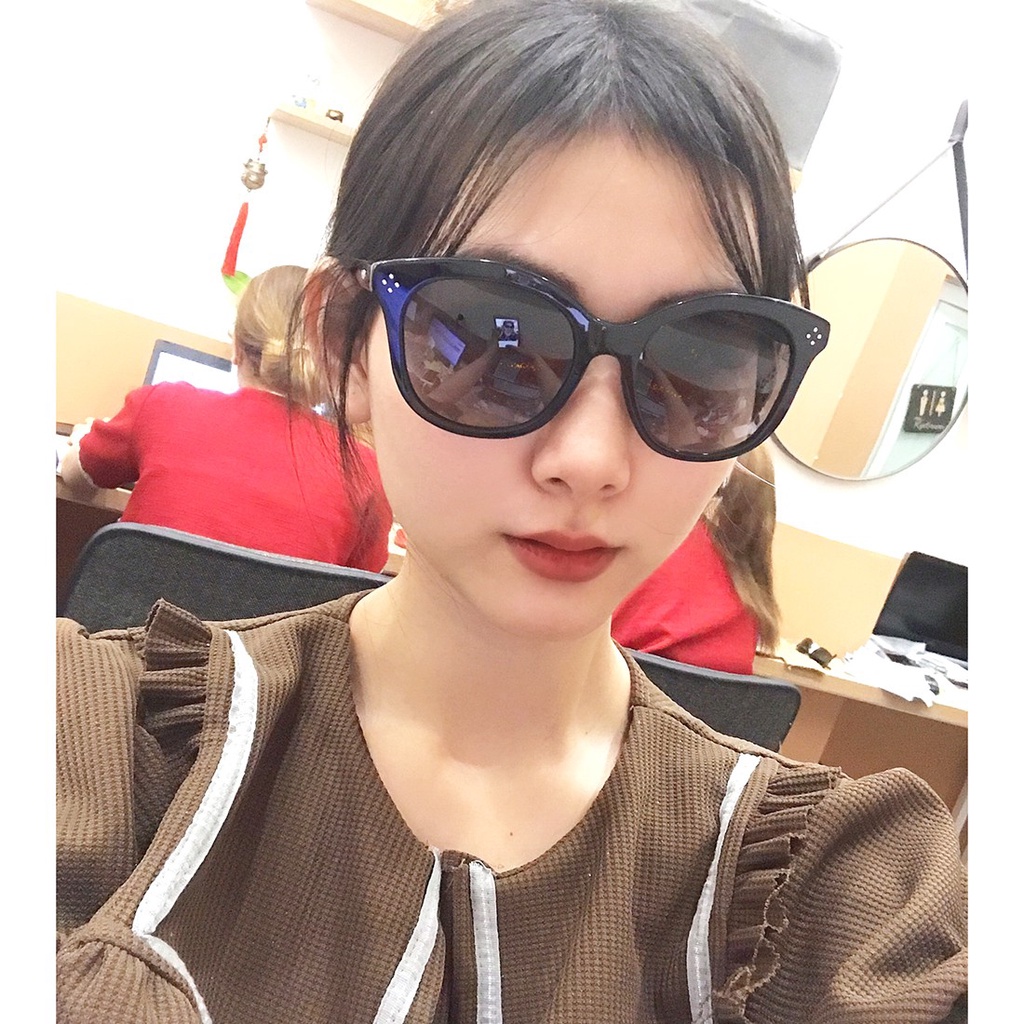 Kính mát thời trang Chloe CE669SA (56-20-140) chính hãng