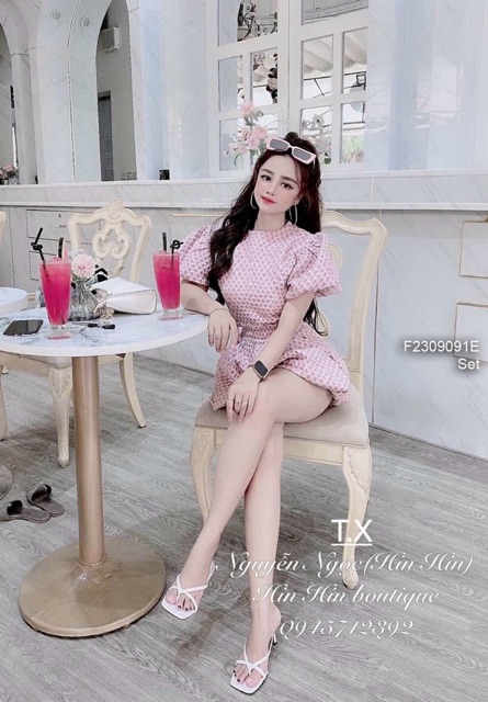 Set gấm xốp áo cổ tròn tay phồng phối quần short bí!