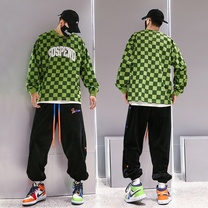 Áo thun tay dài cổ tròn dáng rộng sọc caro phong cách hip hop đường phố Hồng Kông dành cho bạn nam
