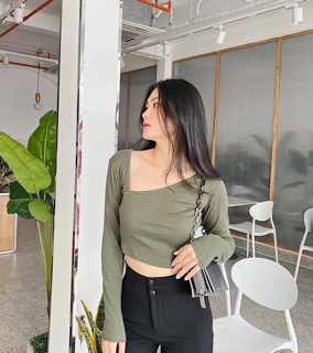 Crop top cổ lệch