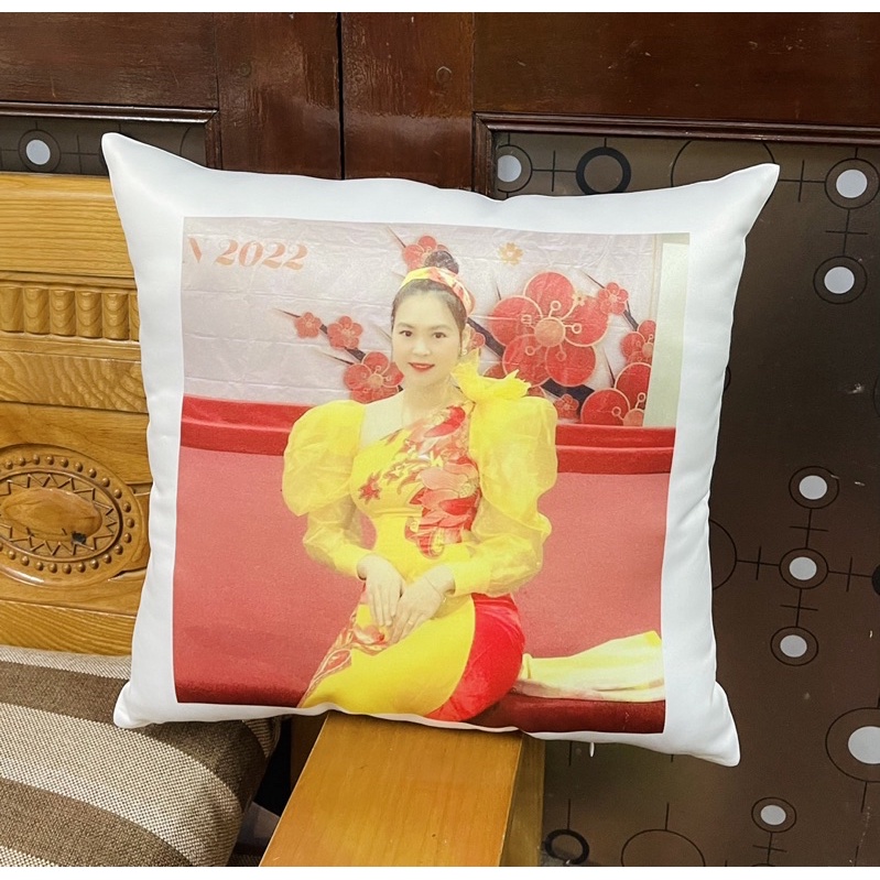 gối ôm in hình theo yêu cầu