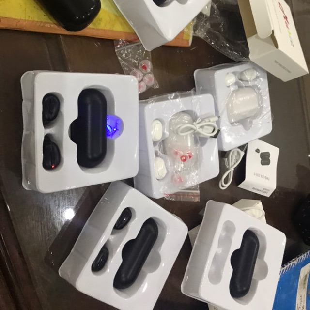 Tai nghe Bluetooth