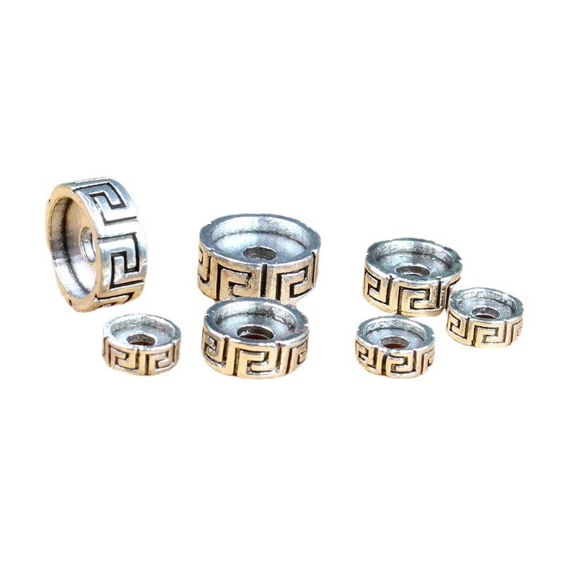 Charm chặn bạc - Hoạ tiết hoa văn