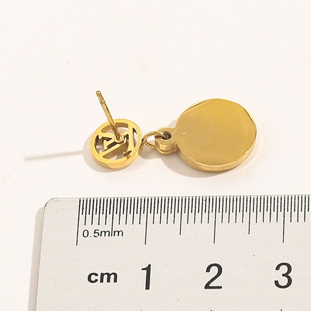 LOUIS VUITTON Khuyên Tai Tròn Bằng Thép Titan In Logo LV Thời Trang