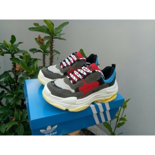 Giày thể thao balen