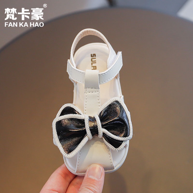 Sandal rọ cho bé gái đế chống trượt, gắn nơ xinh xắn thời trang hè fakahao , có quai dán 2- 8 tuổi Babybees (S112)