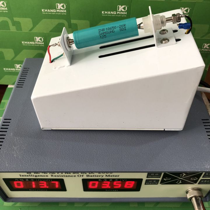 Pin Bosch 36V đóng mới, 20 cell và nhận sạc zin