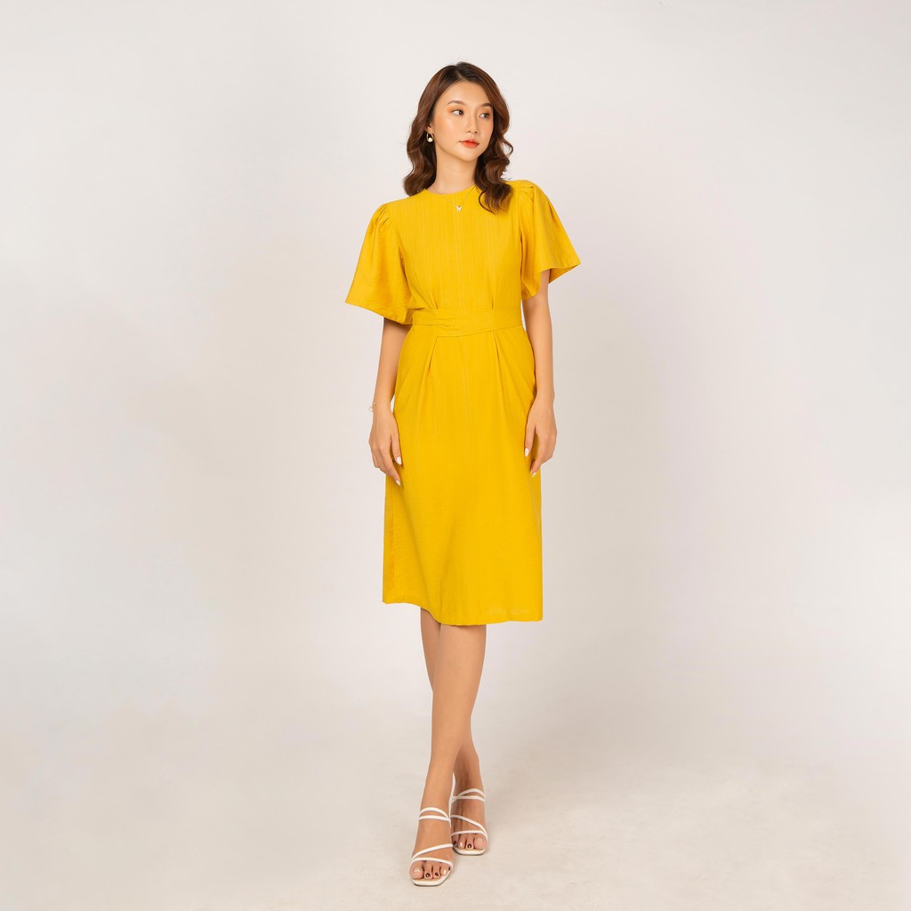 Đầm mini chữ A nữ YV LE & CO vải tơ xước màu vàng thanh lịch