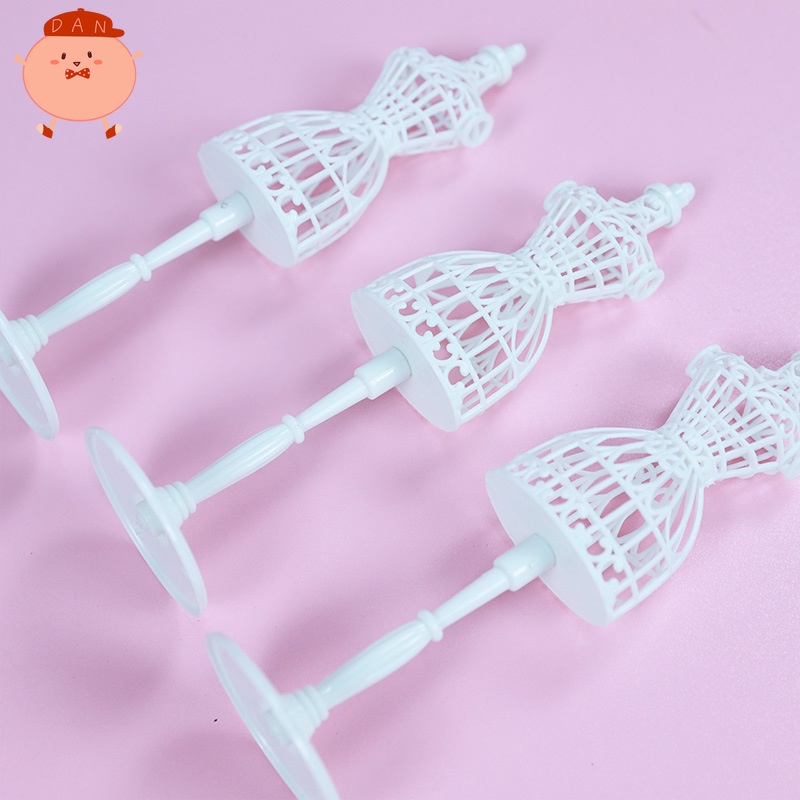 Giá Treo Búp Bê Dài 30Cm 6 Điểm Bằng Nhựa Tiện Dụng