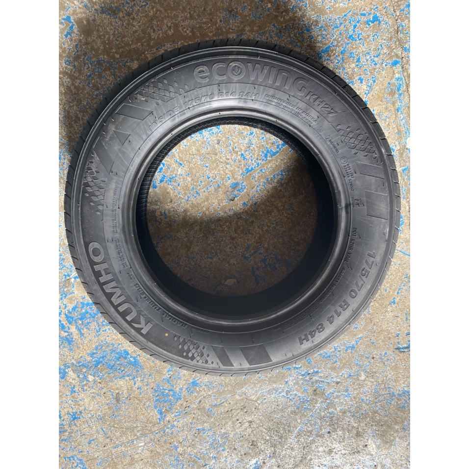 Lốp Kumho 175/70R14 KH27